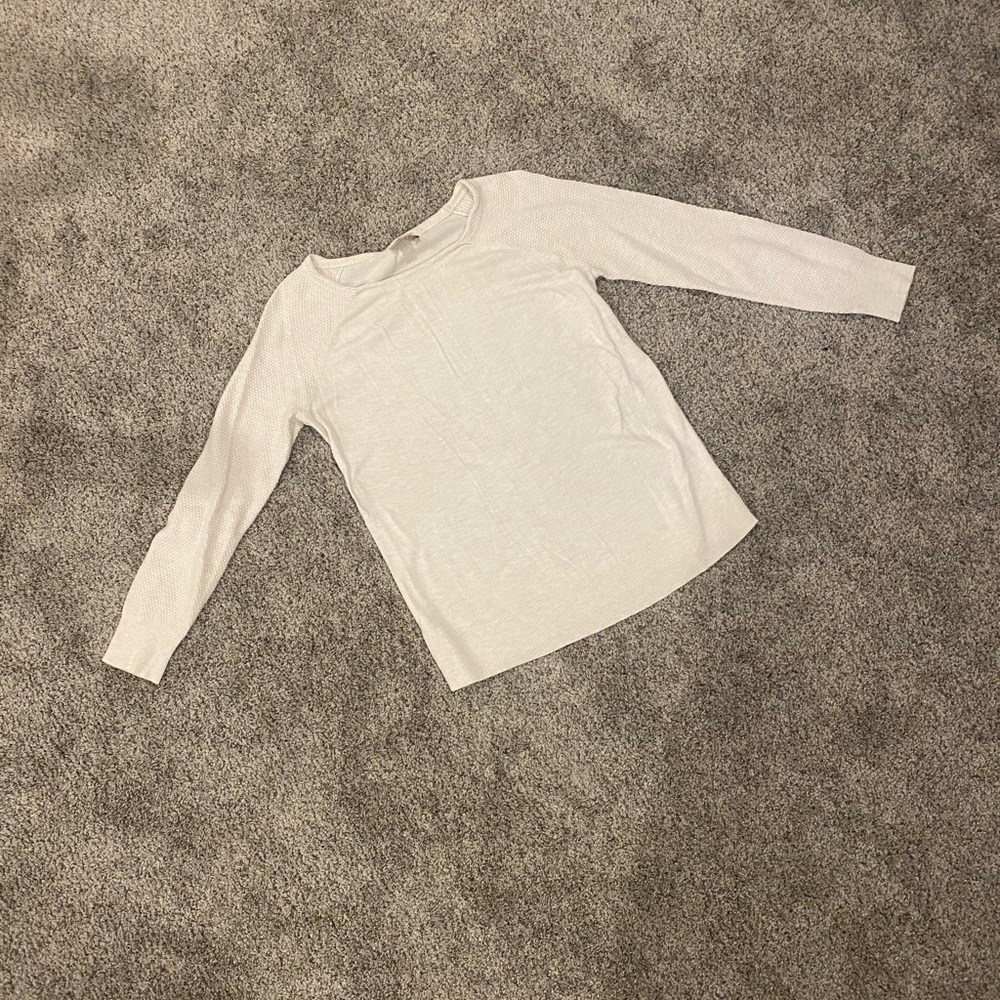 LOFT Classic Ivory Long Sleeve Sweater